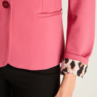 Blazer Rosado con Vuelta Animal Print