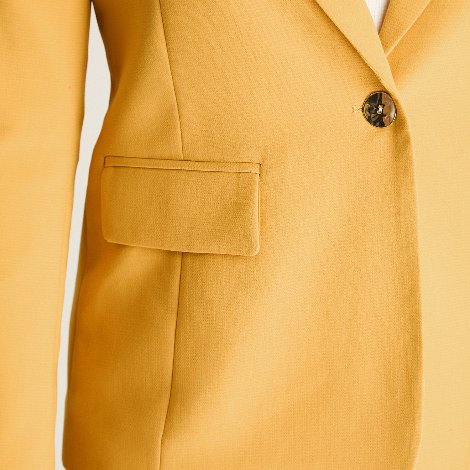 Blazer Mostaza con Solapa Clásica