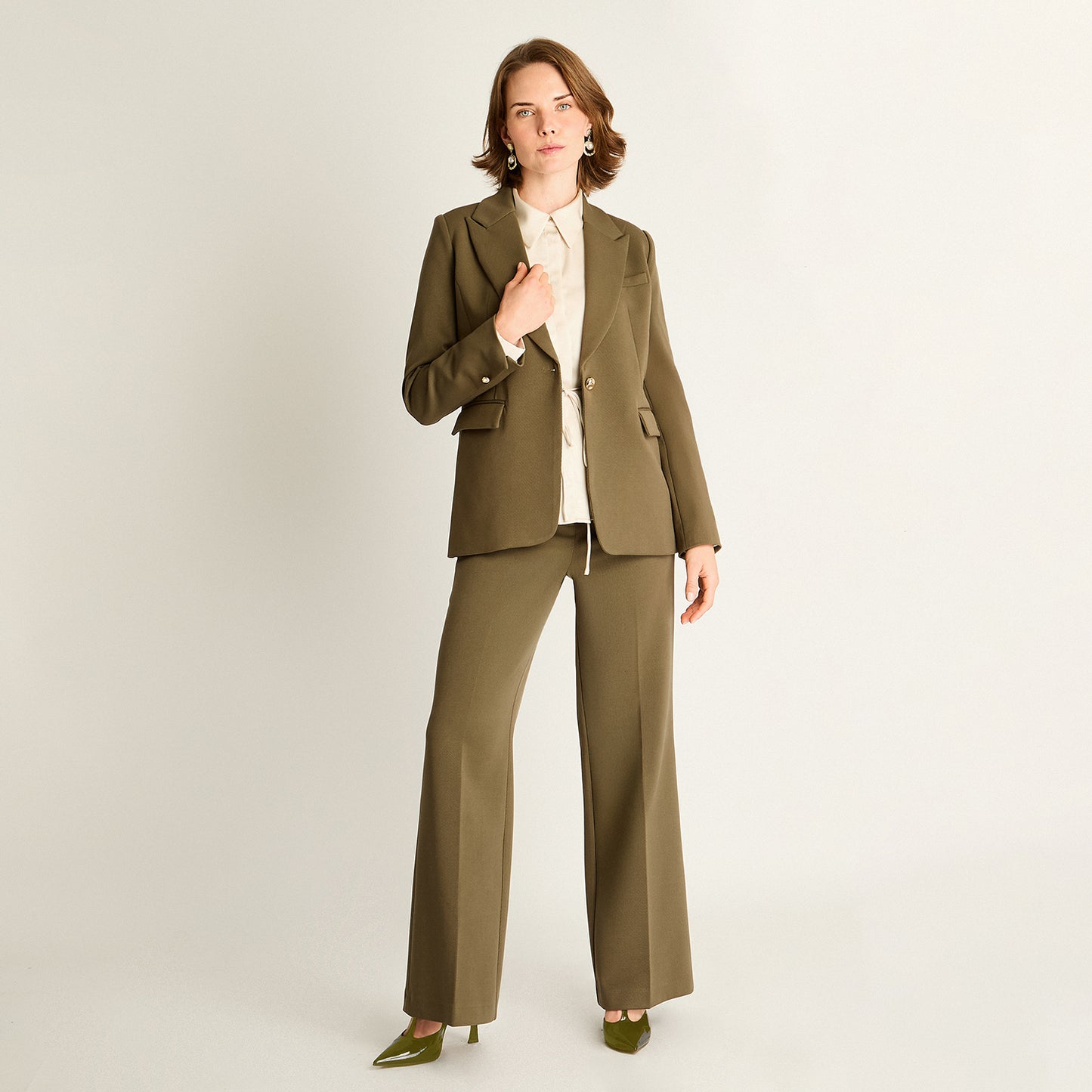 Blazer Verde con Forro y Puño Interior Estampado