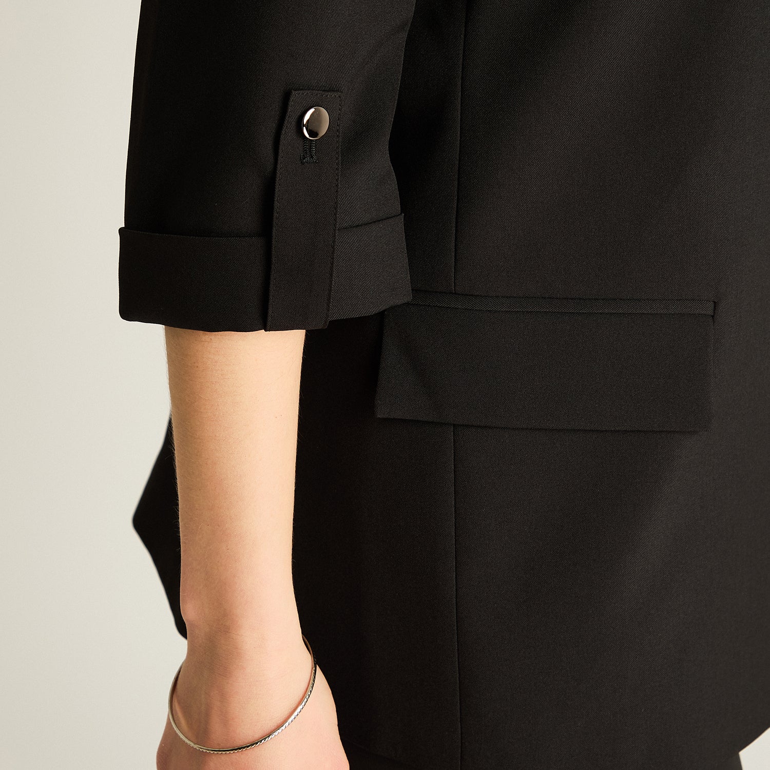 Blazer Negro Manga 3/4 Con Forro