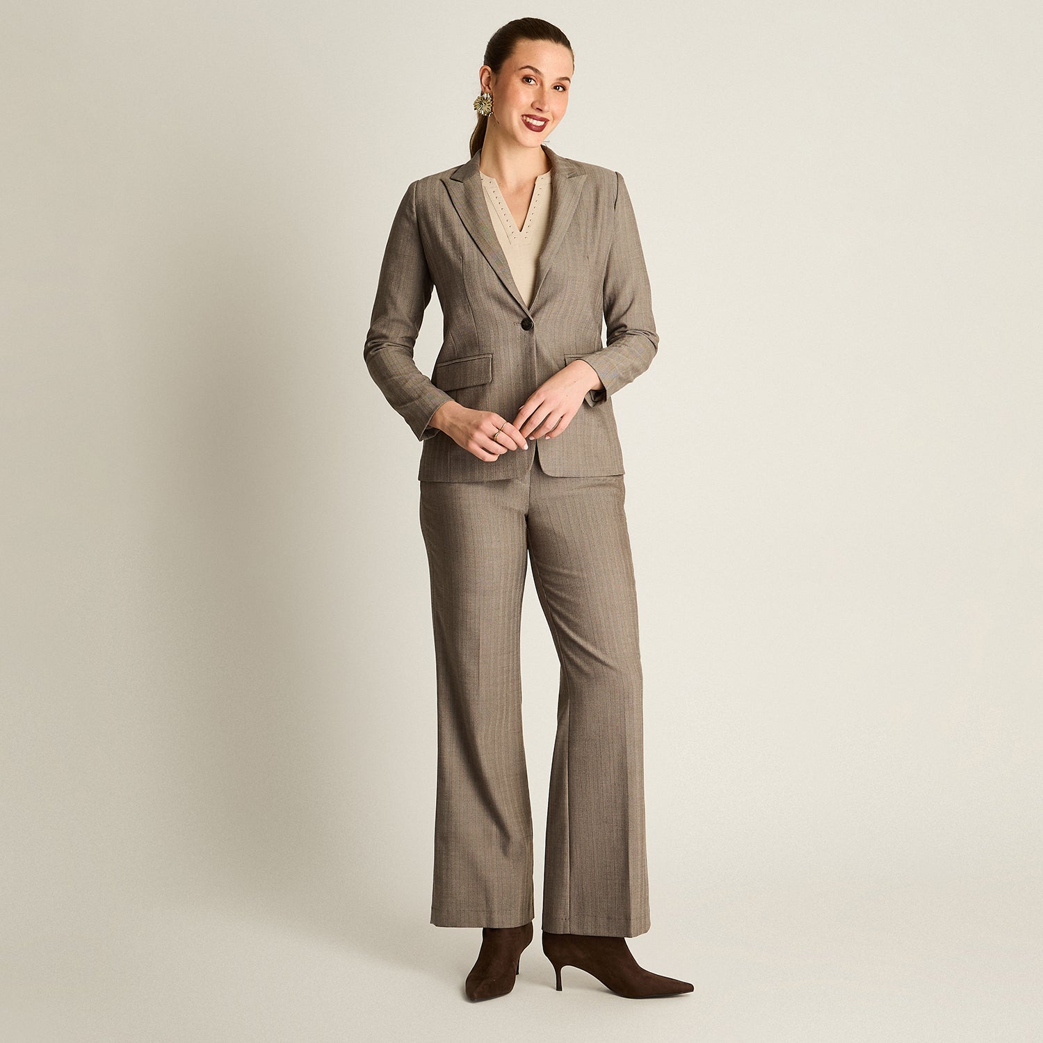 Blazer Gris Manga Larga Elasticidad Nula Con Forro Calce Normal Tela Plano