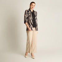 Blazer Negro Manga 3/4 Elasticidad Nula Con Forro Calce Normal Tela Plano