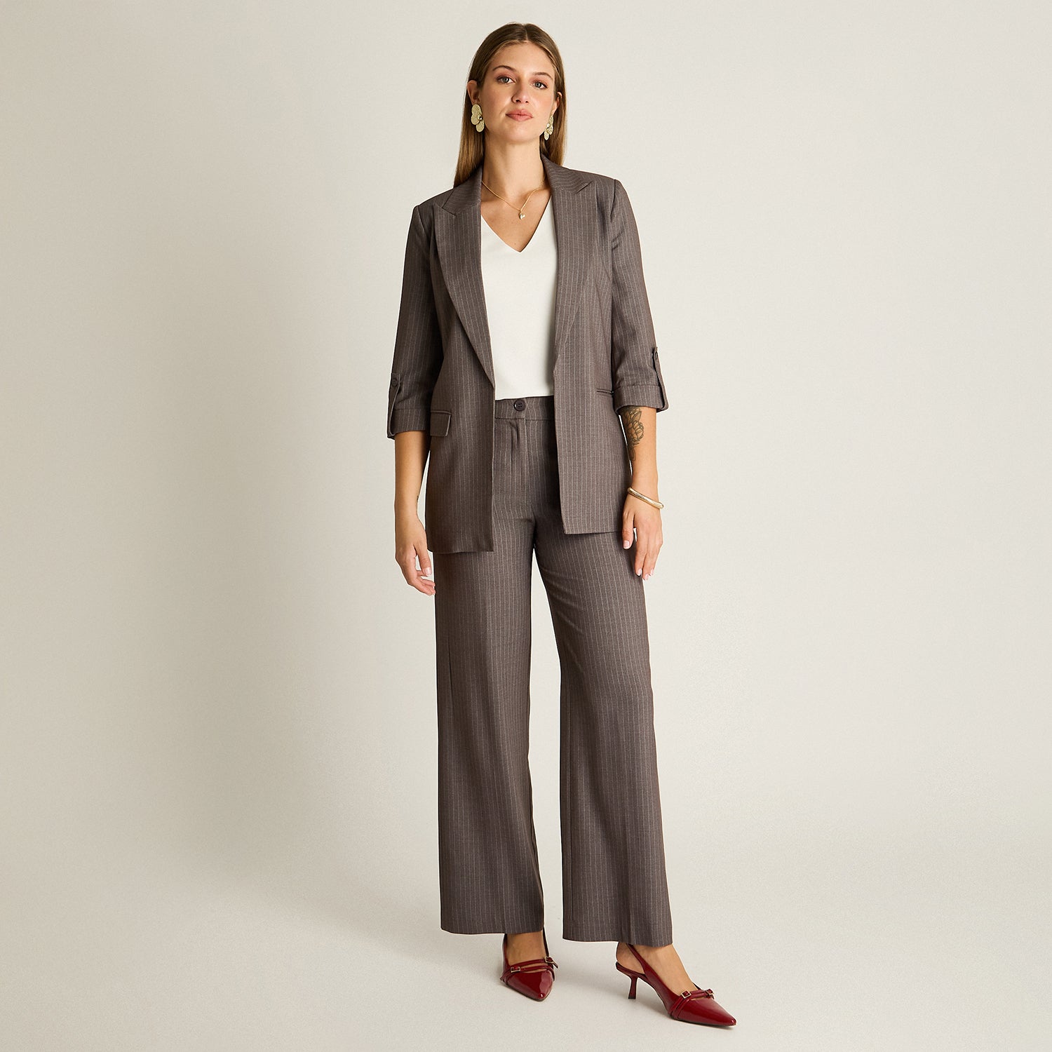 Blazer Gris Manga 3/4 Elasticidad Nula Con Forro Calce Normal Tela Plano