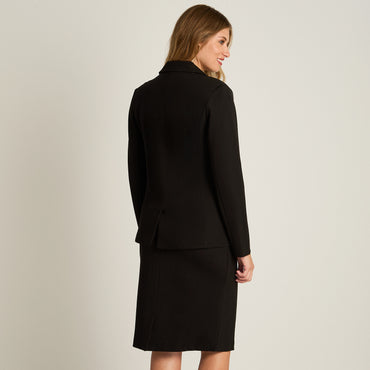 Blazer Negro Básico Punto Roma con Dos Bolsillos