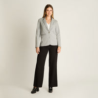 Blazer Gris Manga Larga Elasticidad Media Con Forro Calce Normal Tela Punto