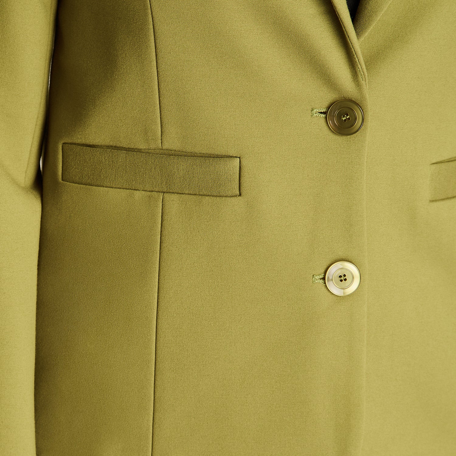 Blazer Pistacho Manga Larga Elasticidad Media Con Forro Calce Normal Tela Punto