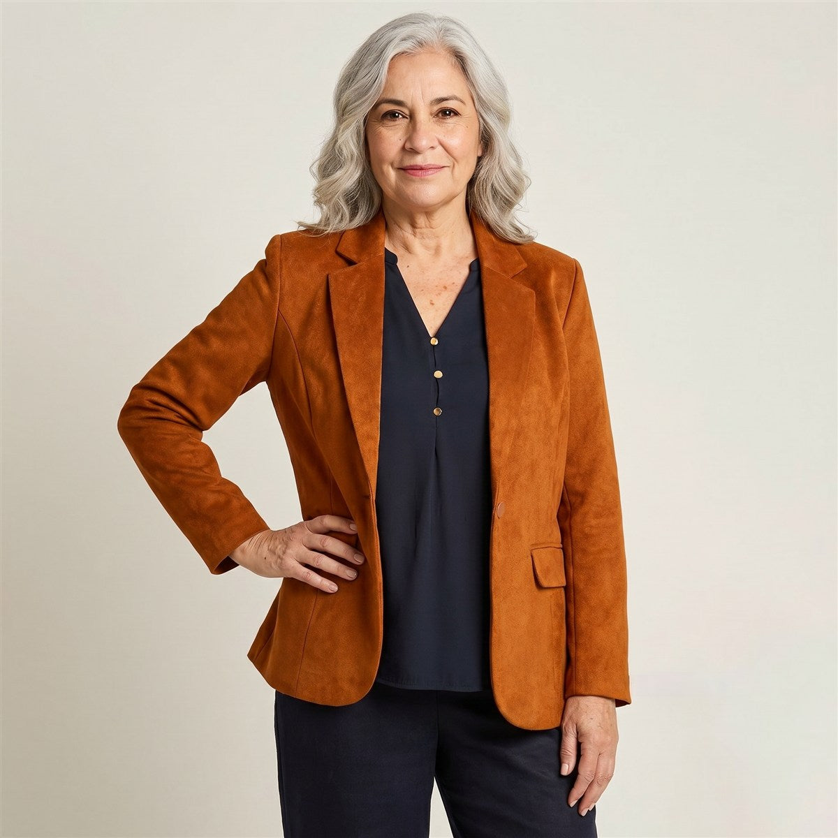 Blazer Terracota con Tela Tacto Caliente y Forro en modelo adulta