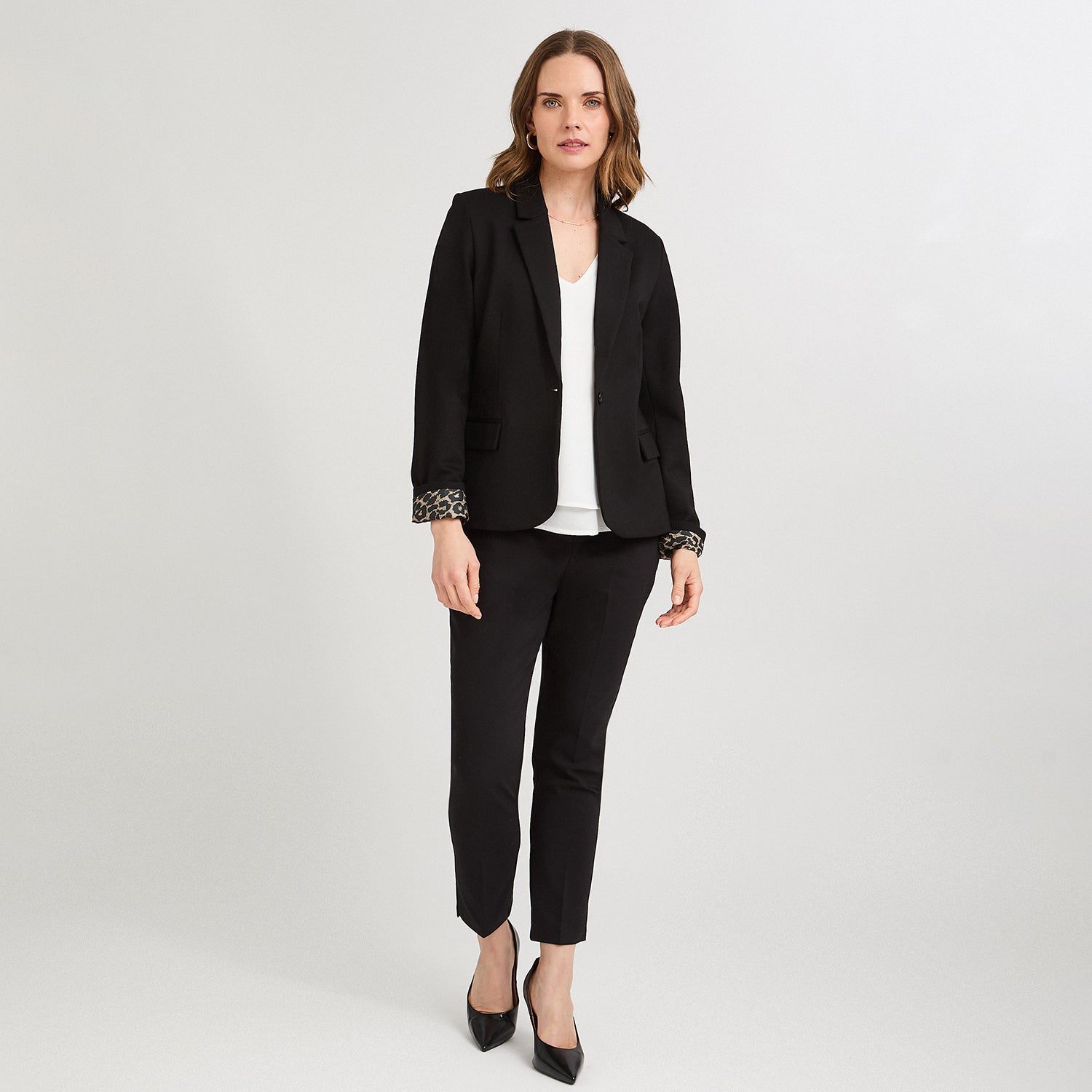 Blazer 1 Botón Bolsillos con Solapa Negro
