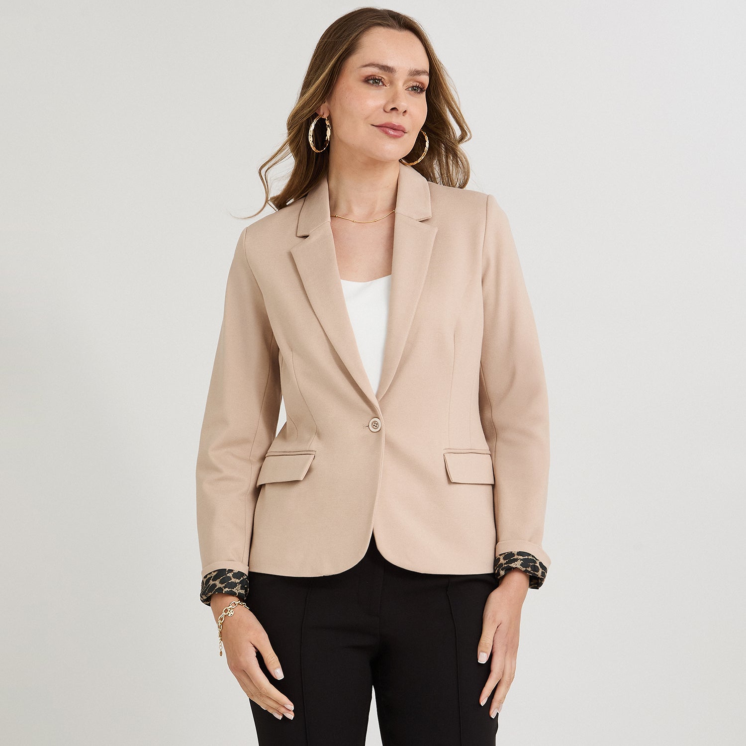 Blazer 1 Botón Bolsillos con Solapa Beige