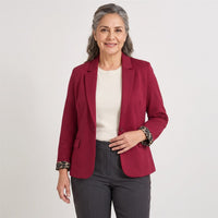 Blazer 1 Botón Bolsillos con Solapa Rojo en modelo adulta