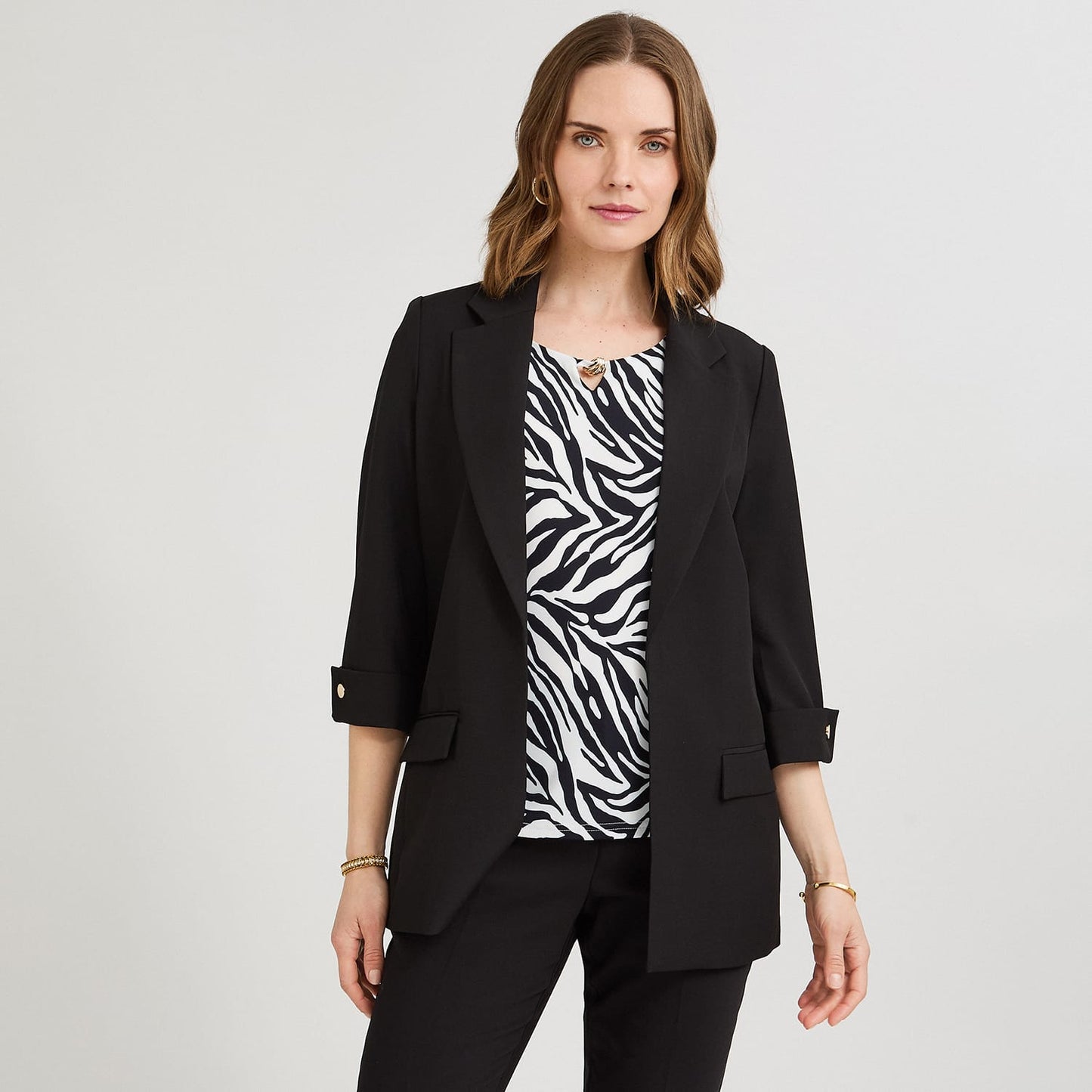 Blazer Manga 3/4 Bolsillos con Solapa Negro