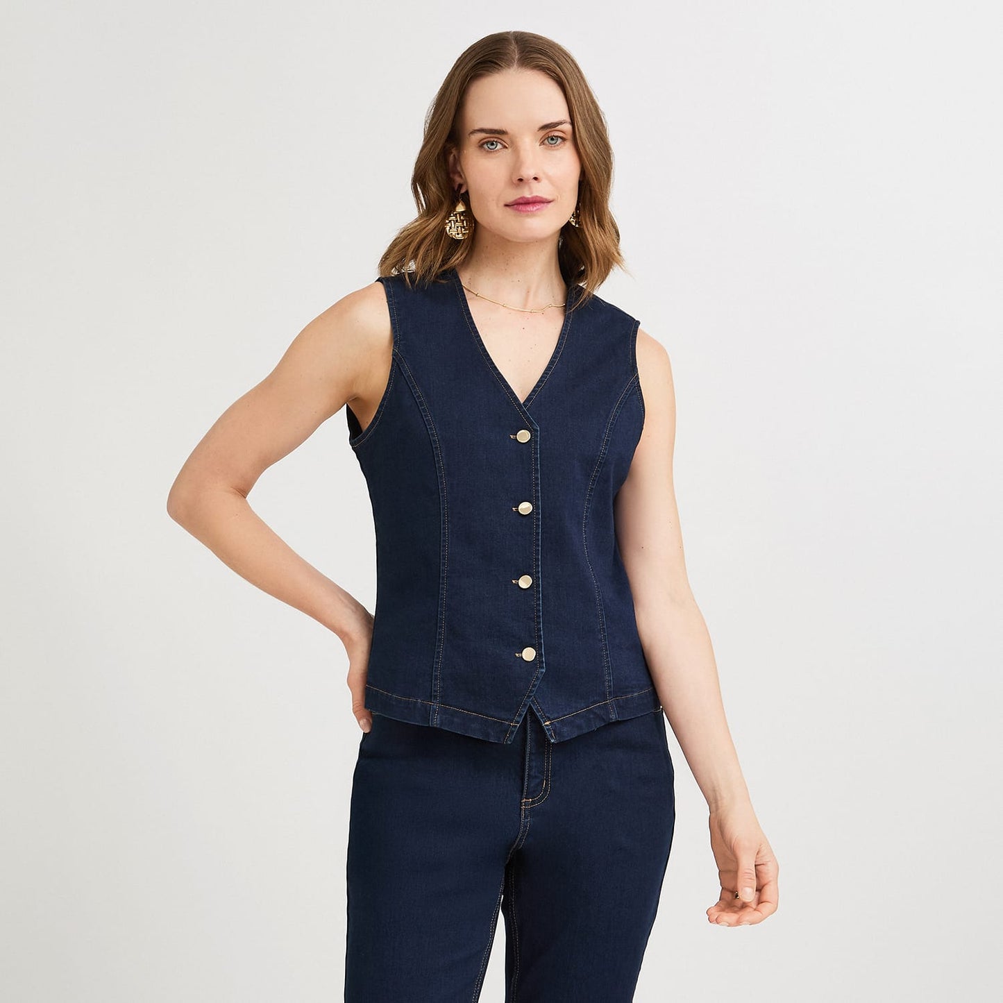 Casaca Denim sin Mangas con Botones Dorados Azul