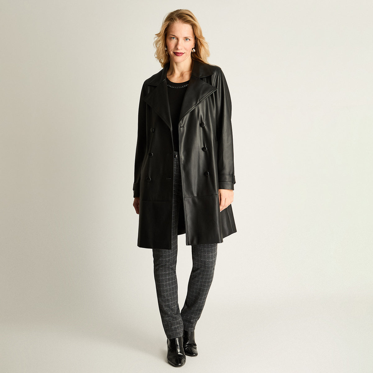 Trench De Eco Cuero Largo Con 6 Botones Negro
