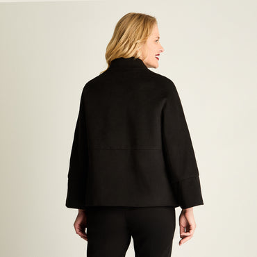 Abrigo Corto Tipo Capa Negro