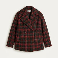 Chaquetón Estilo Escocés Rojo en plano