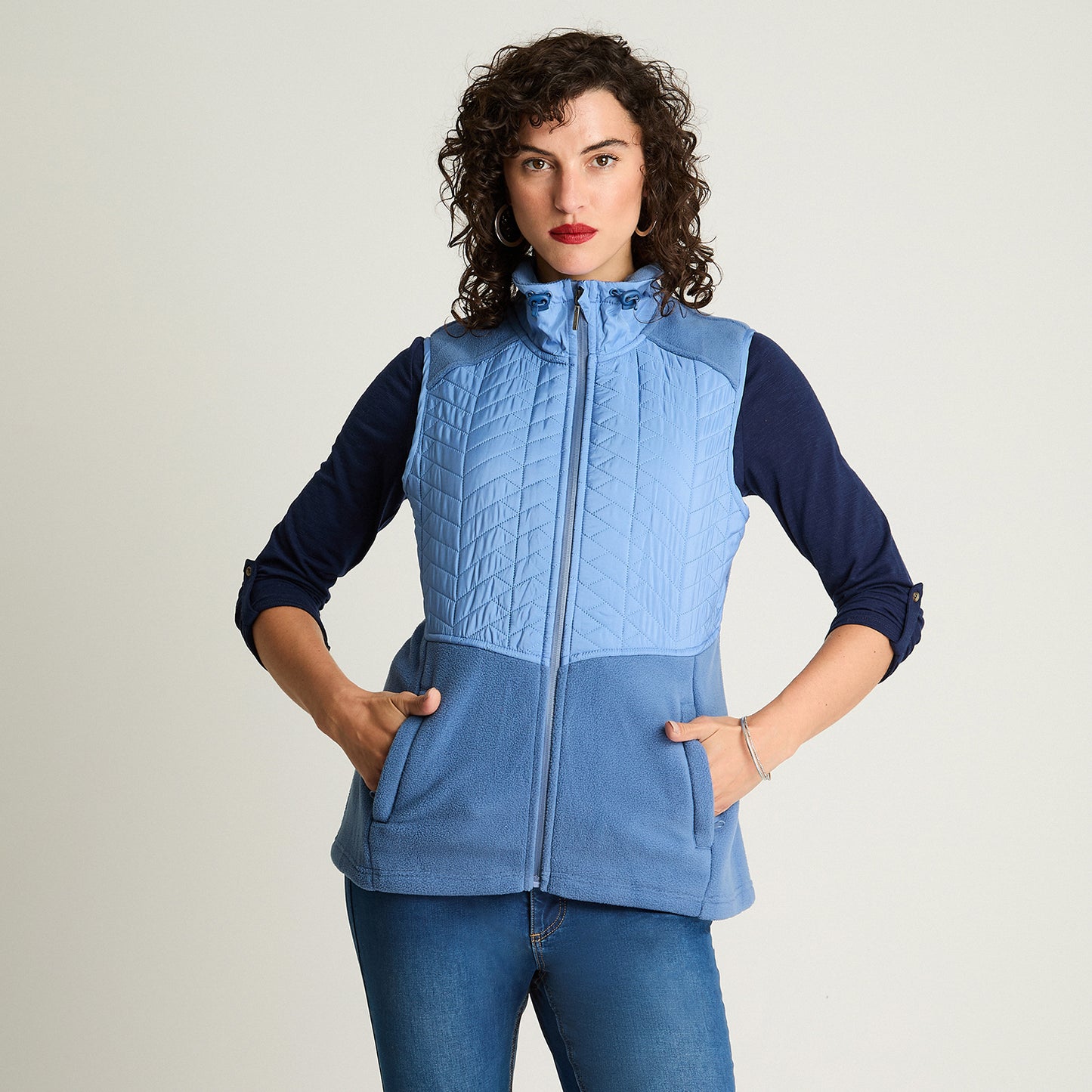 Polar Sin Manga Básico Indigo Curvi