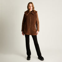 Polerón Sherpa, Con Mangas En Suede, Y Cuello Alto Café