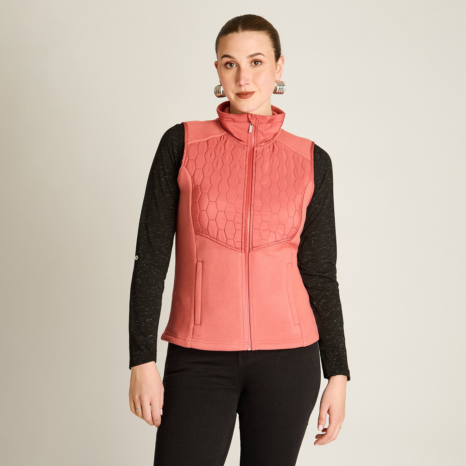 Poleron Polar Rosado Sin Mangas Elasticidad Baja Sin Forro Calce Normal Tela Punto