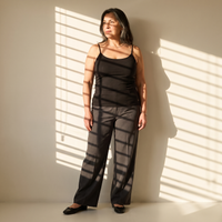 Peto Negro Básico de Tirantes con Elasticidad Media lifestyle