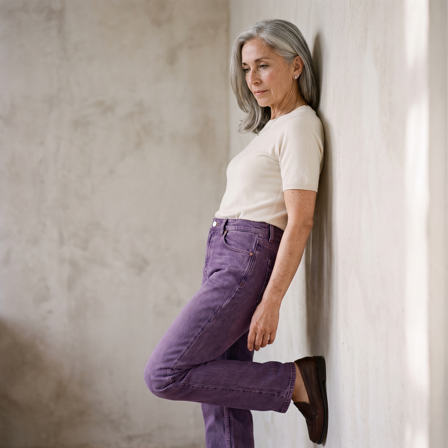 Jeans Recto 5 Bolsillos Color Morado lifestyle