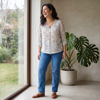 Blusa Manga Larga Escote V Estampada Blanco lifestyle
