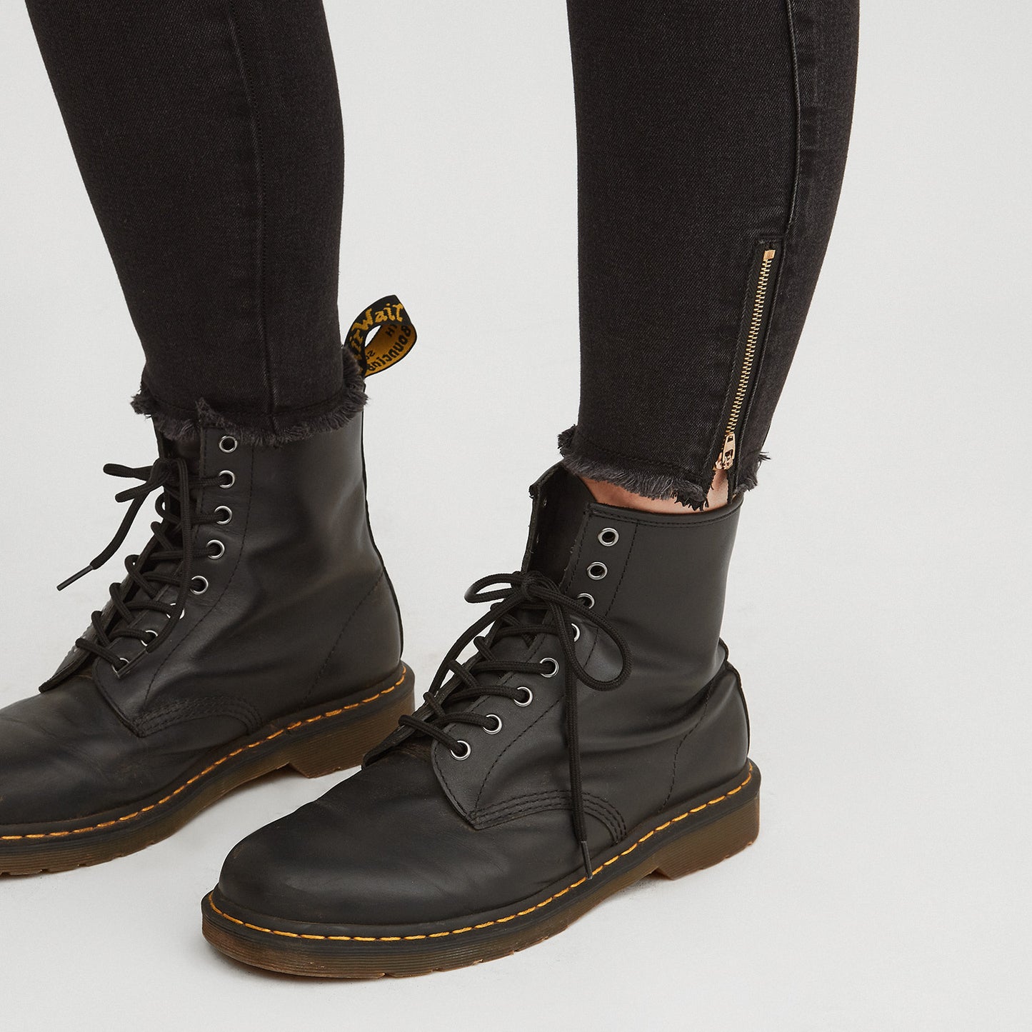 Jeans Negro skinny cierre basta - Lorenzo di Pontti