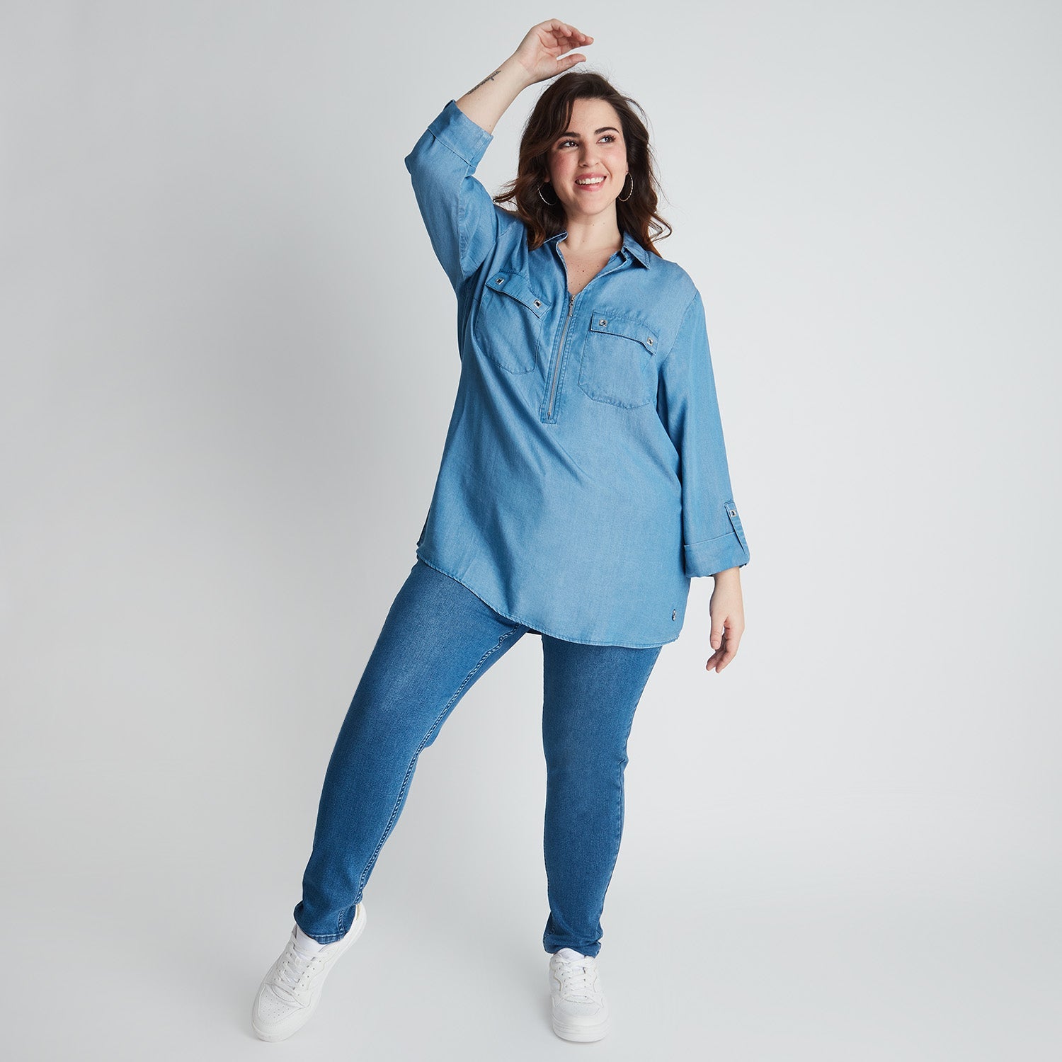 Blusa Mezclilla Cierre Frontal