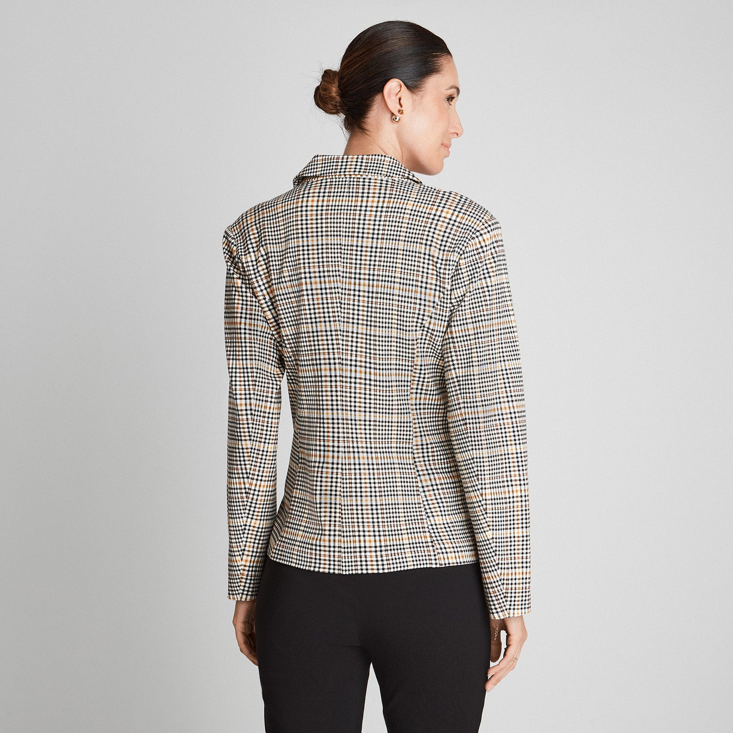Blazer Punto Fantasia Con Un Boton