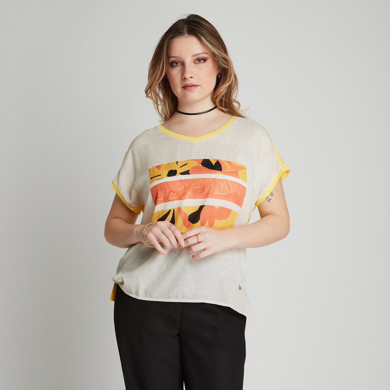 Polera Manga Corta Mezcla Tela
