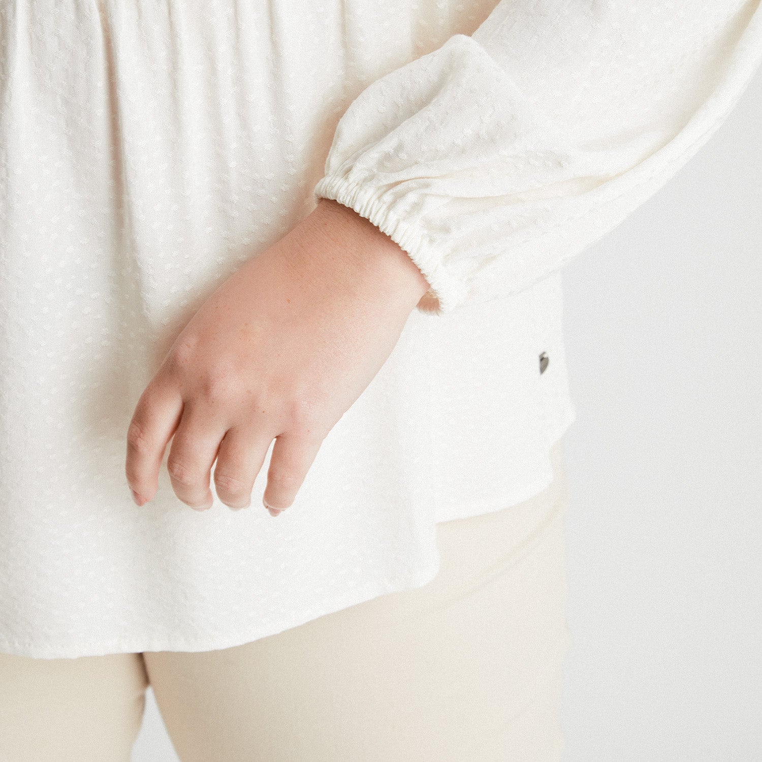 Blusa Cuello V Tela Fantasia