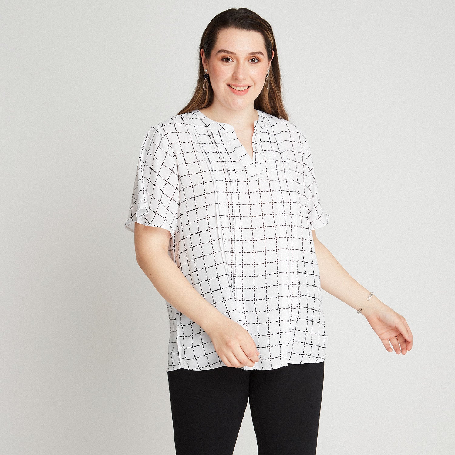 Blusa Negro Cuello V Manga - Lorenzo di Pontti