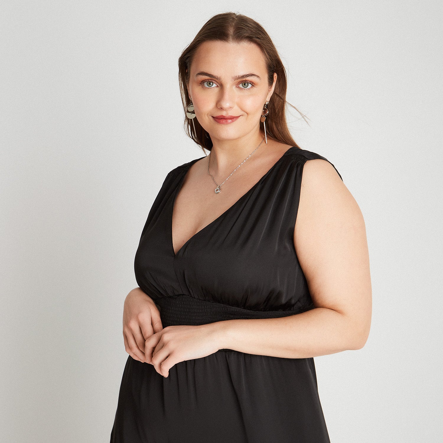 Vestido De Santin Cuello en V Negro
