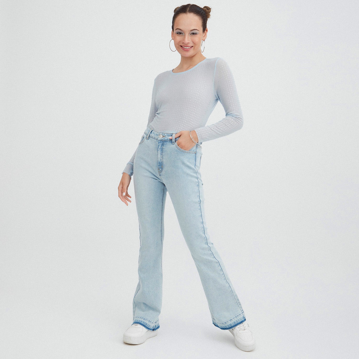 Jeans Recto Con Detalle en Basta