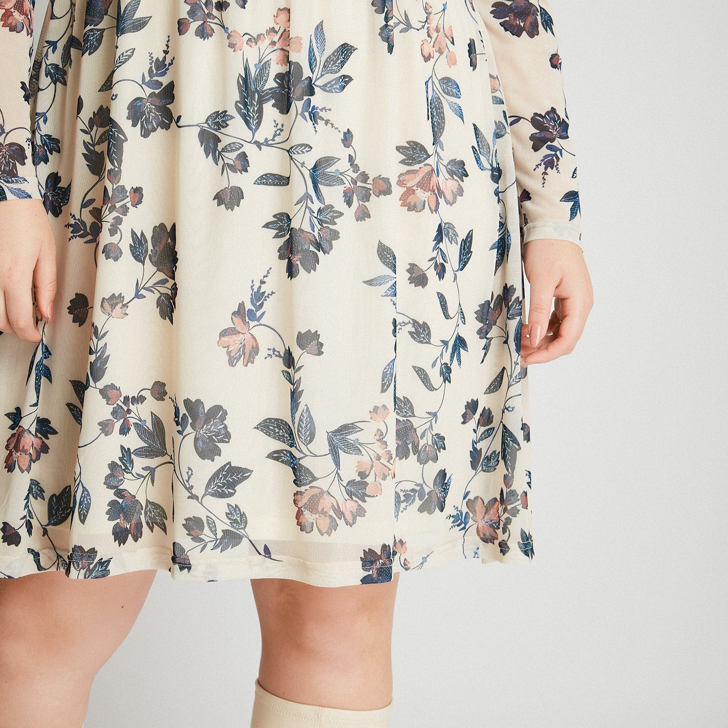 Vestido Midi Manga Larga Crudo