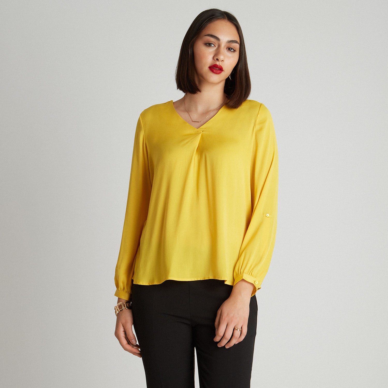 Blusa Manga Larga Con Pliegue Frontal Amarillo
