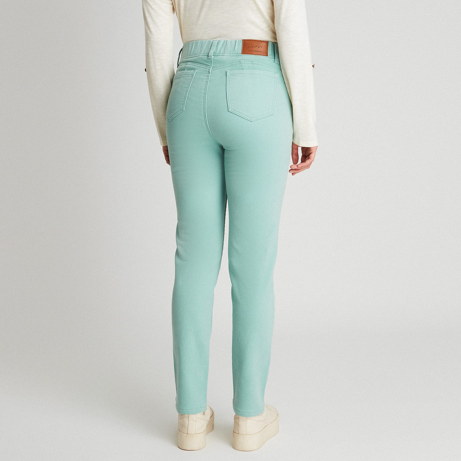 Skinny Jeans Con Push Up Y Pretina Elasticada Verde Menta