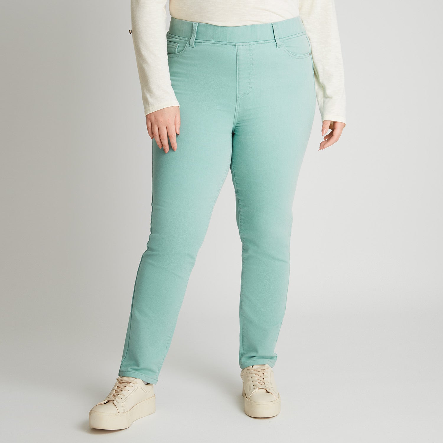 Skinny Jeans Con Push Up Y Pretina Elasticada Verde Menta