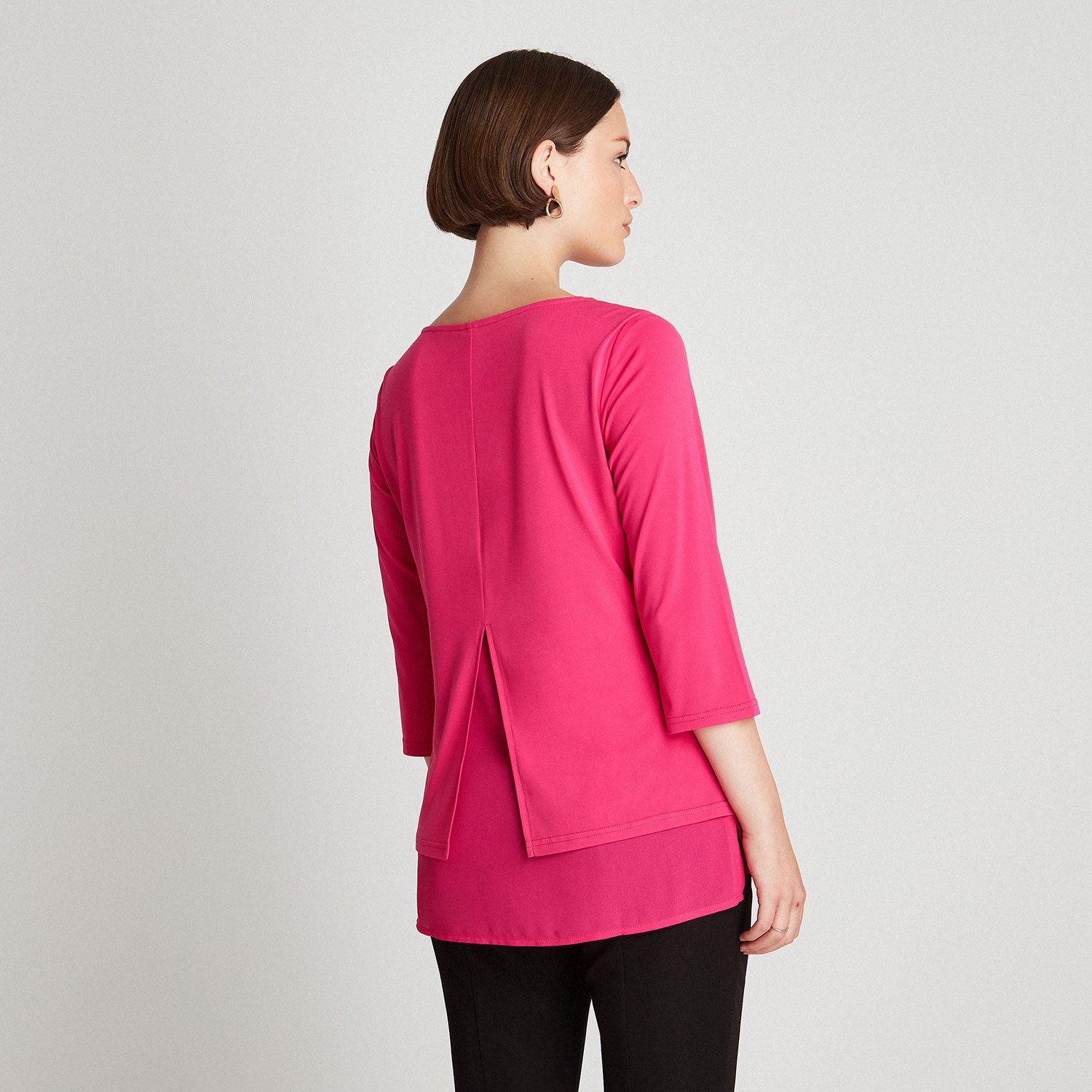 Polera Cuello Redondo Con doble Capa Fucsia