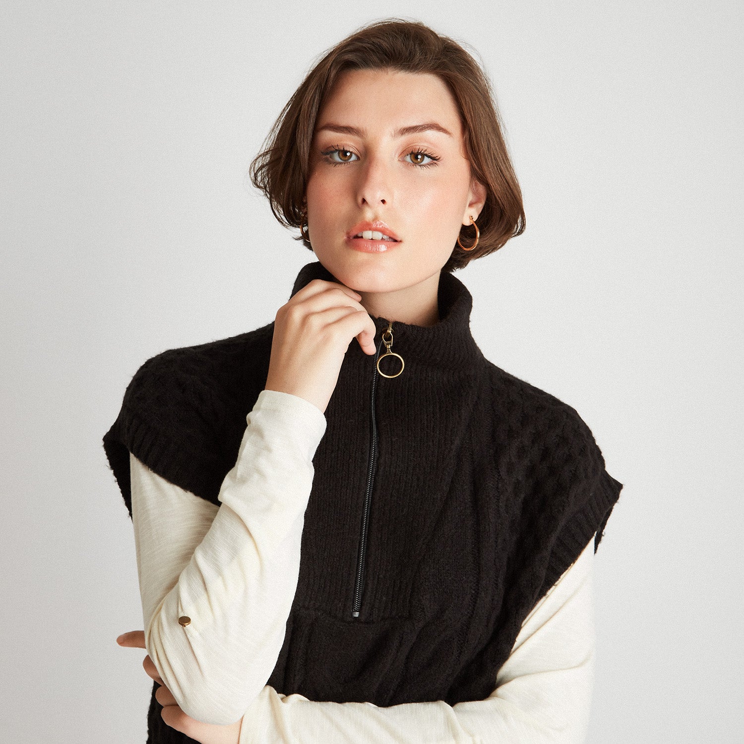 Sweater Sin Mangas Negro