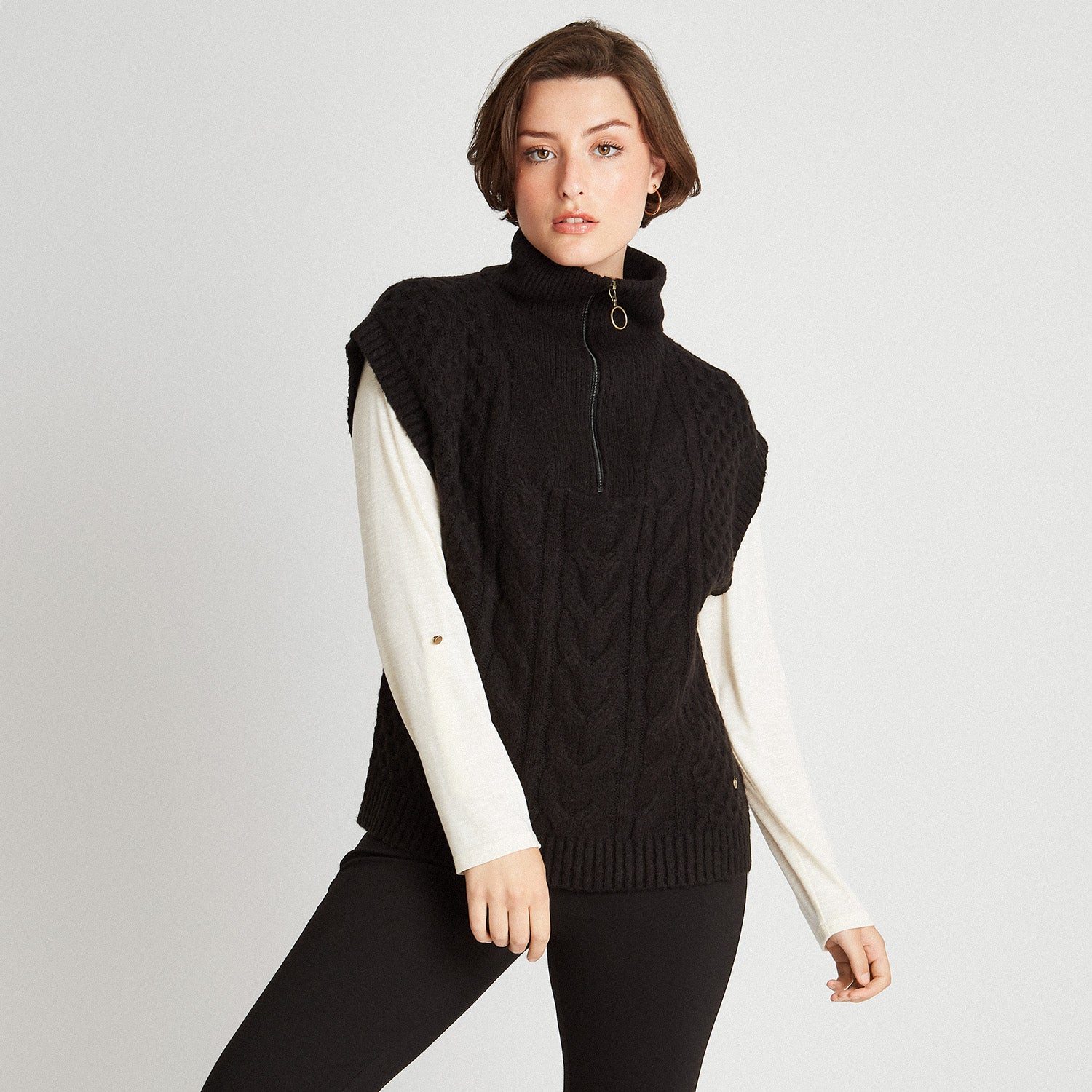 Sweater Sin Mangas Negro