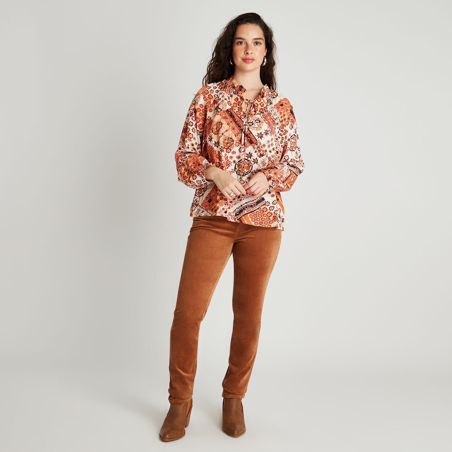 Blusa Con Lurex Y Amarra En Escote Terracota