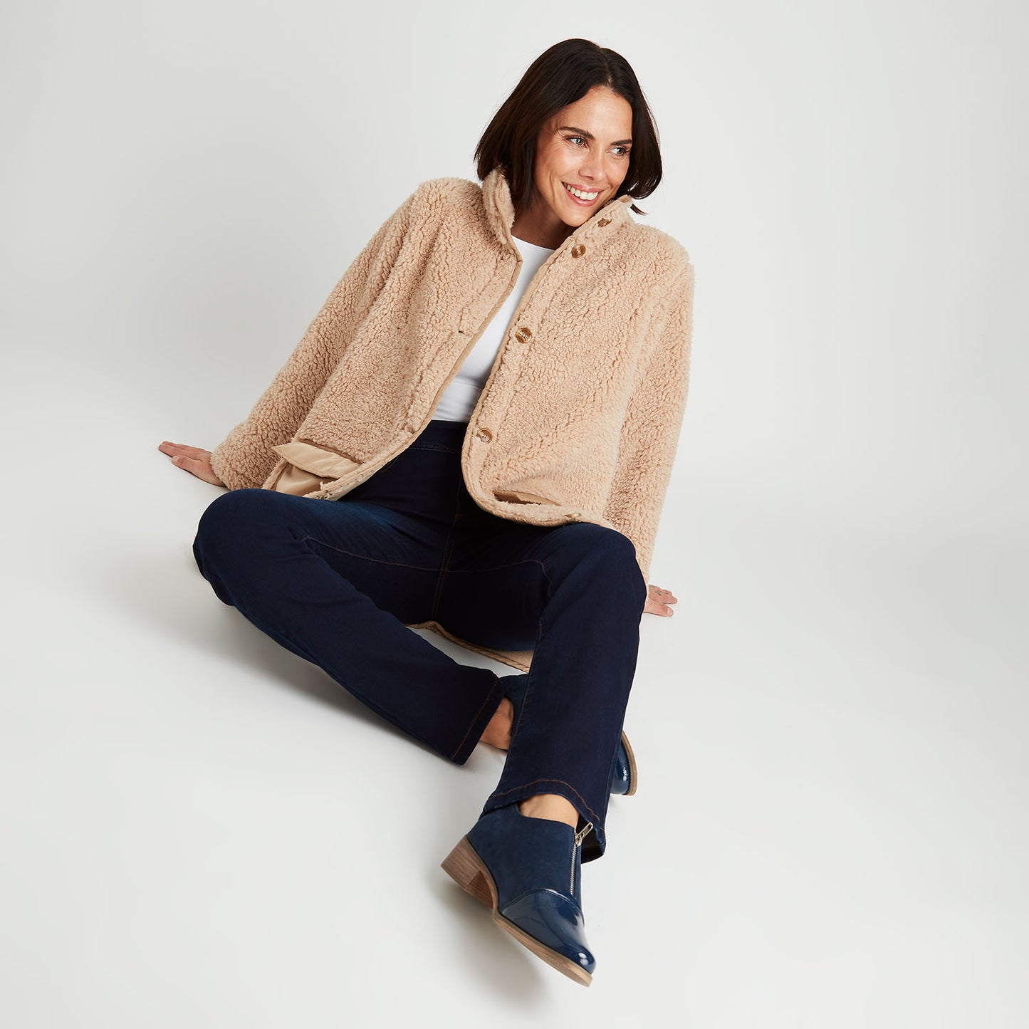 Polerón Sherpa Con Botones Beige