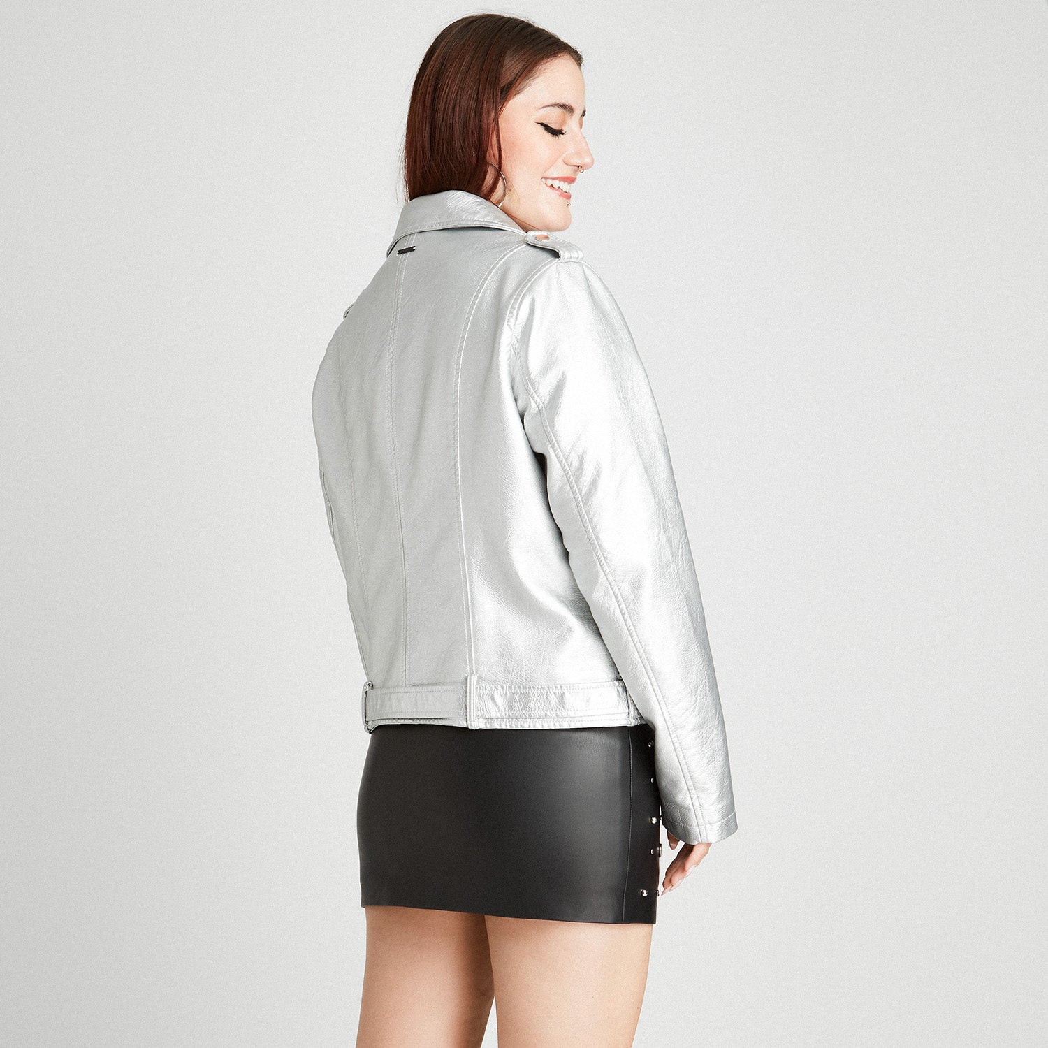 Chaqueta Biker Efecto Piel Plateado