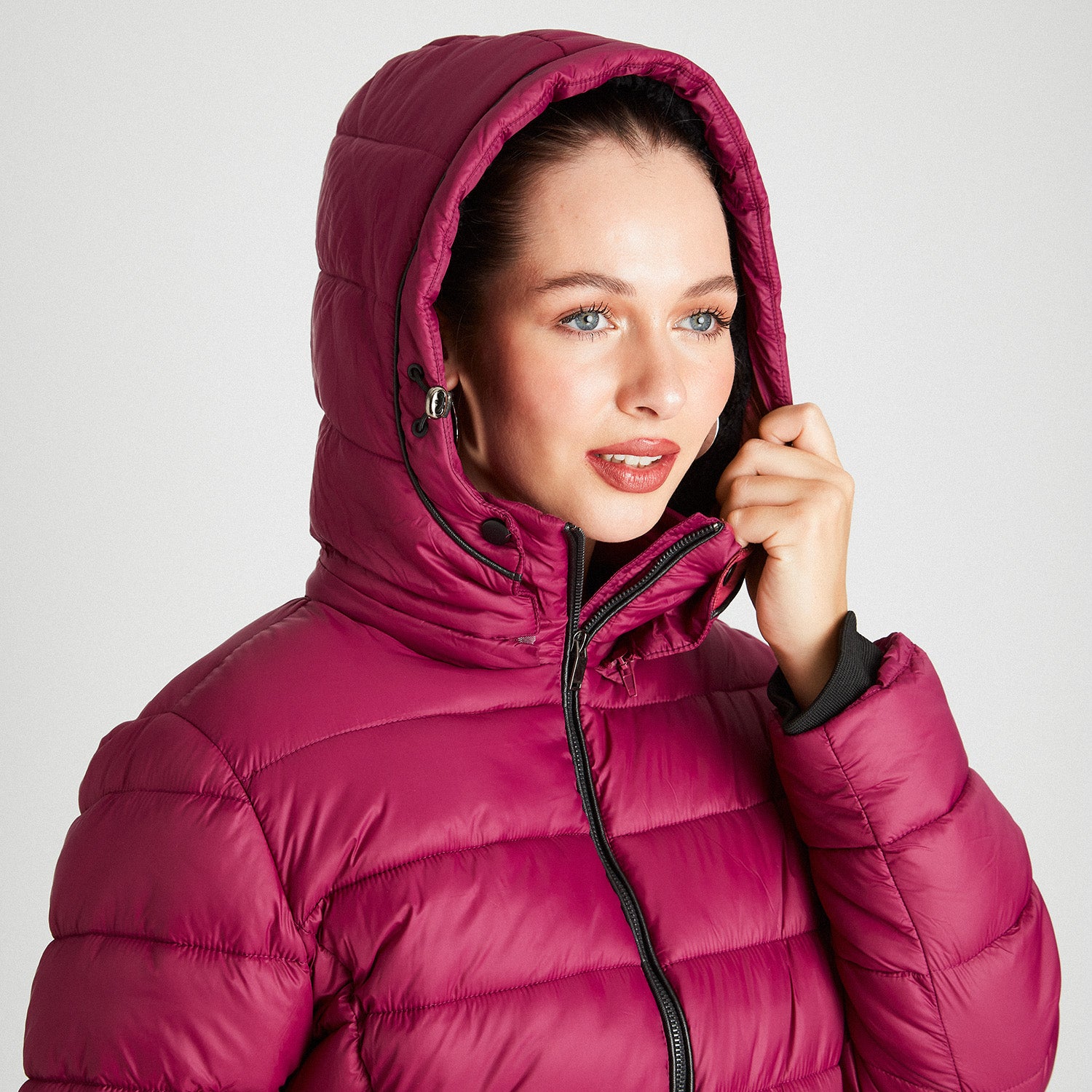 Parka Larga Con Gorro Magenta