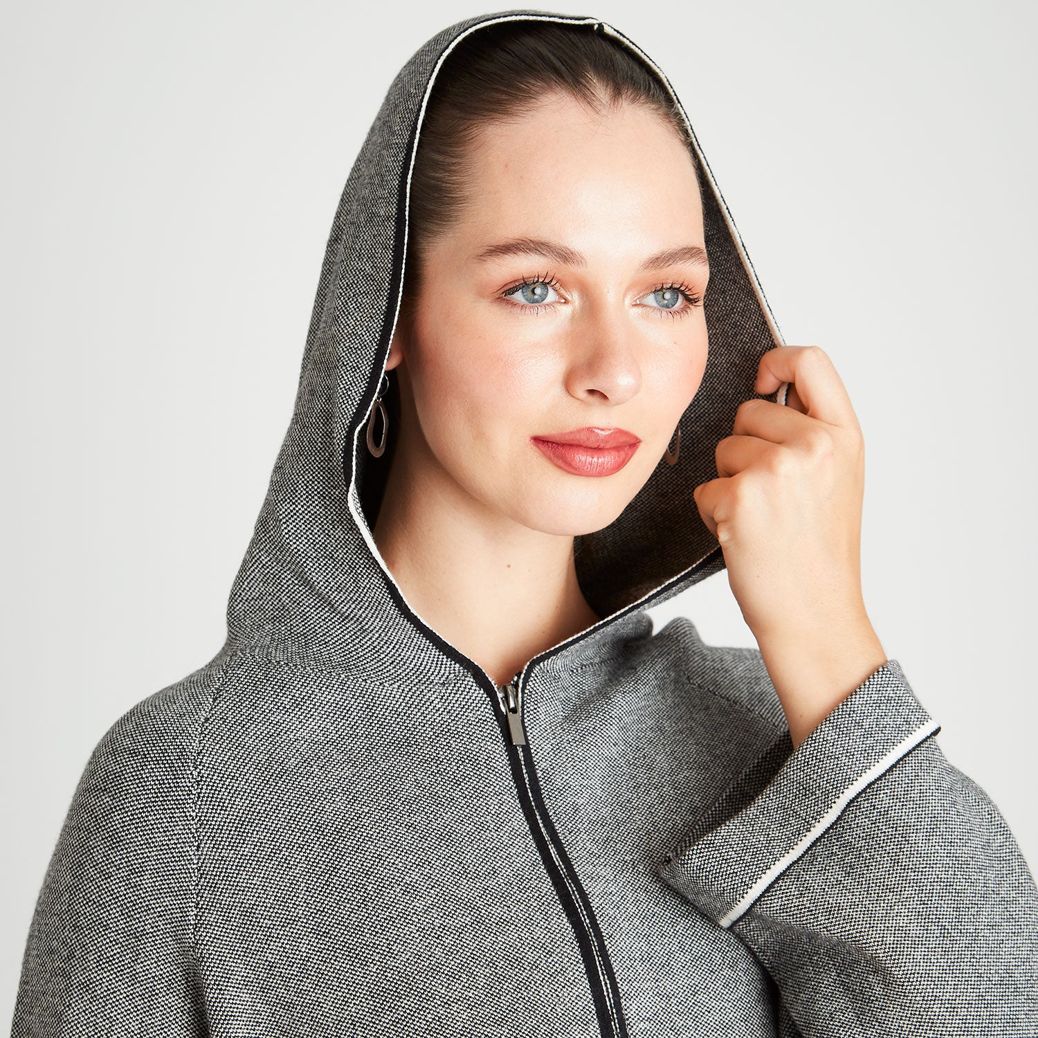 Poncho Gris Manga Larga Gorro - Lorenzo di Pontti