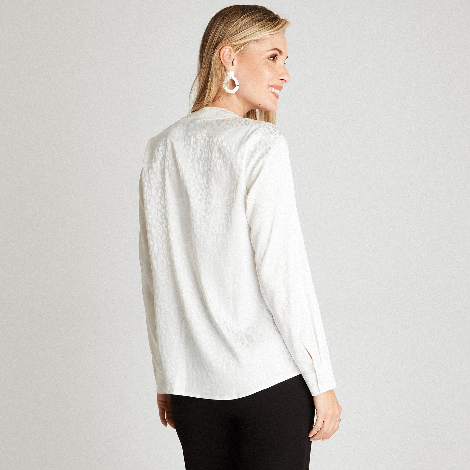 Blusa Blanca Cuello V