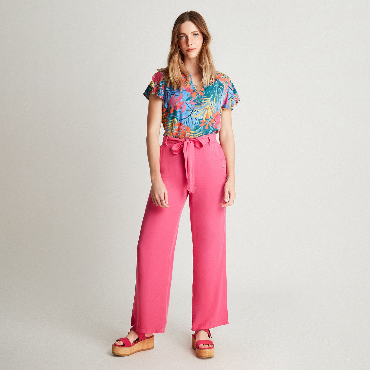 Pantalón Fucsia De Lyocell Palazzo Con Cinturón