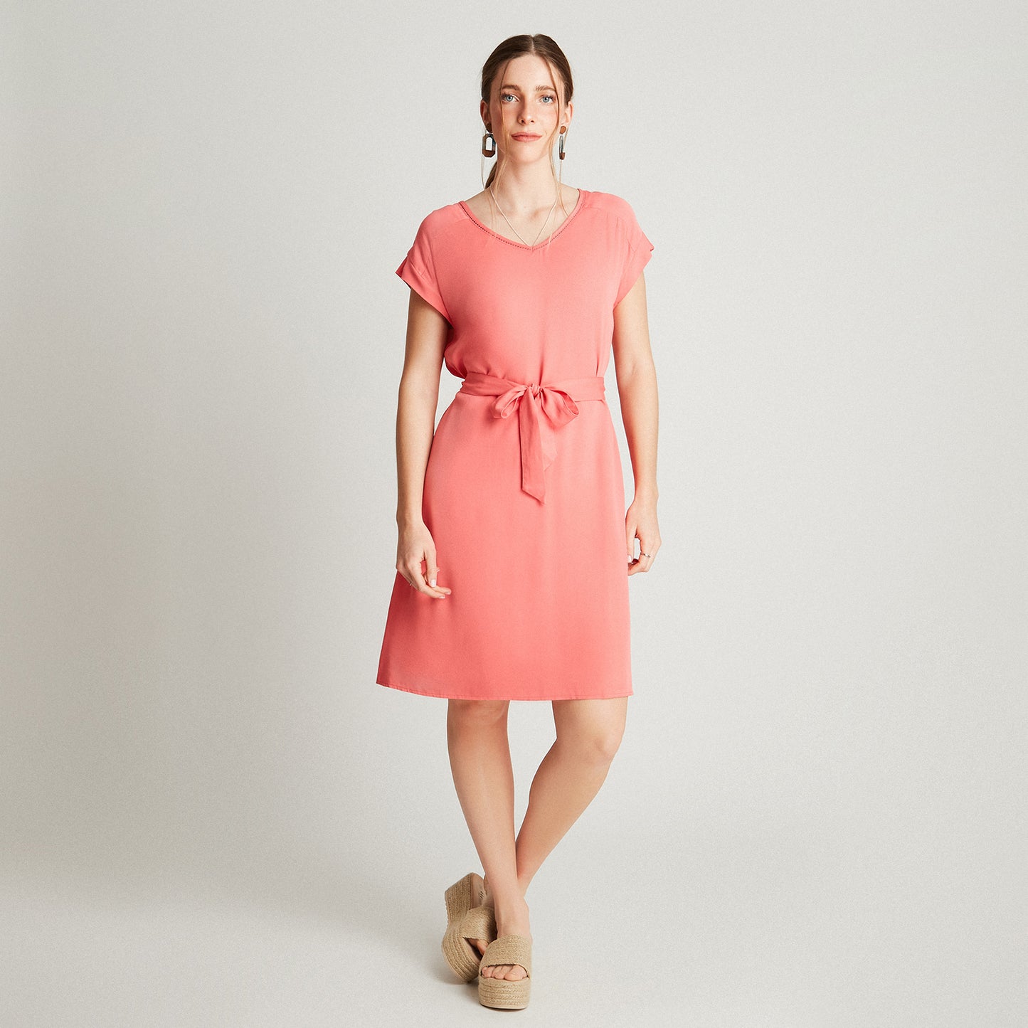 Vestido Midi Coral Manga Kimono Cuello V