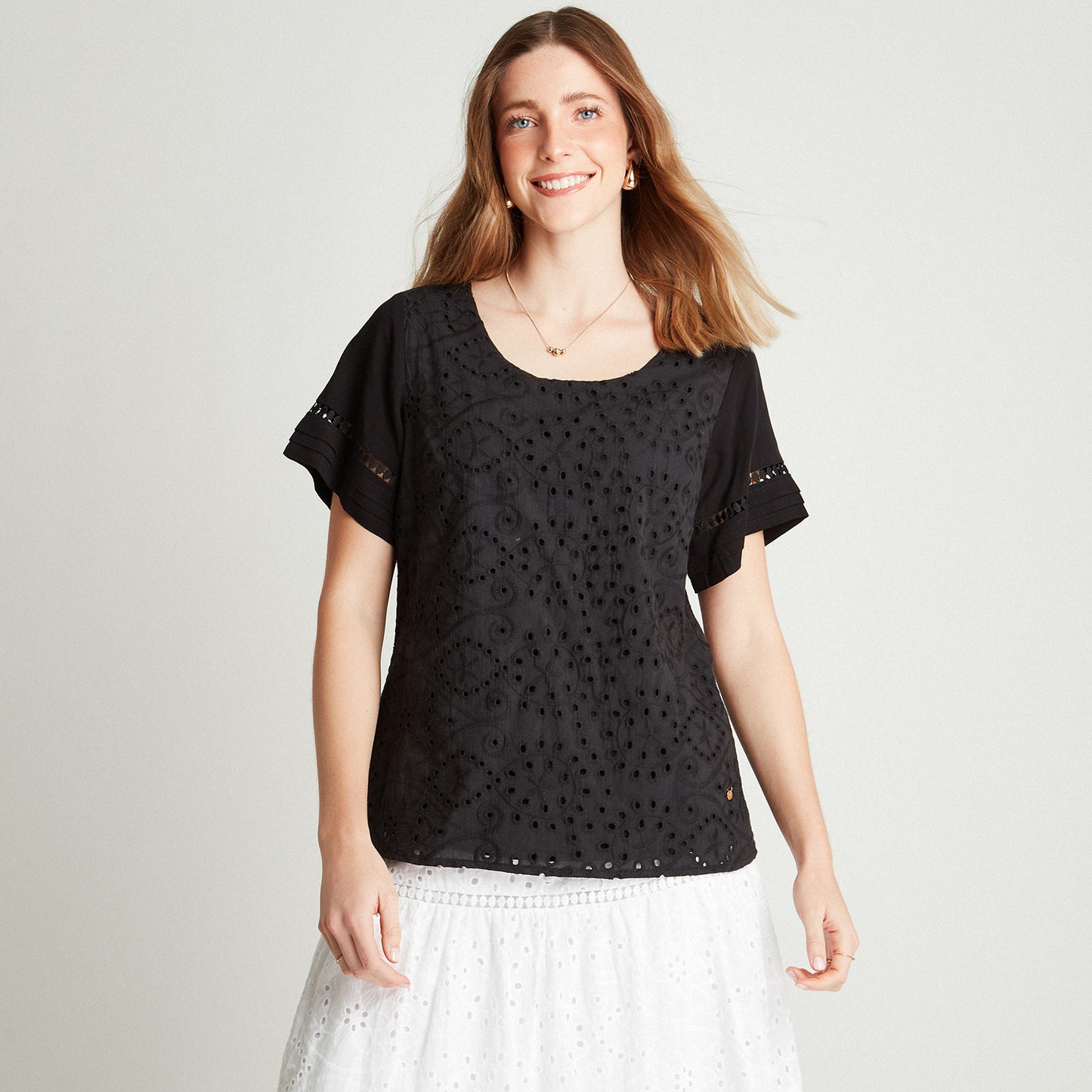Blusa Negro Cuello Redondo - Lorenzo di Pontti
