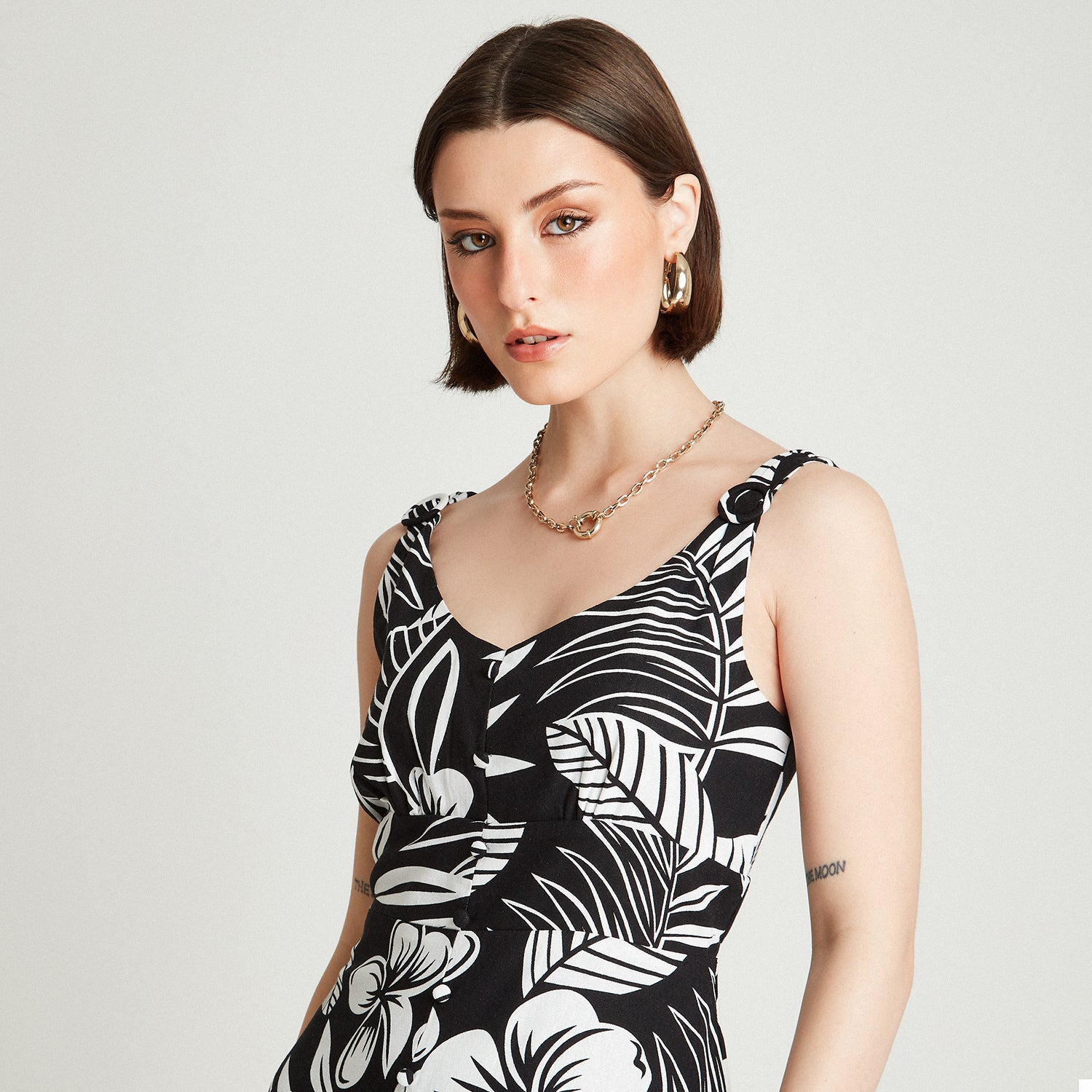 Vestido Maxi Negro De Lino Estampado Sin Mangas